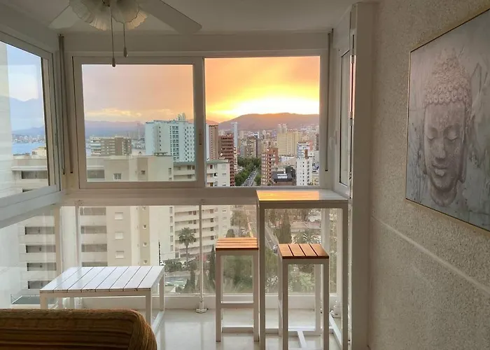Ideal 2 * Benidorm